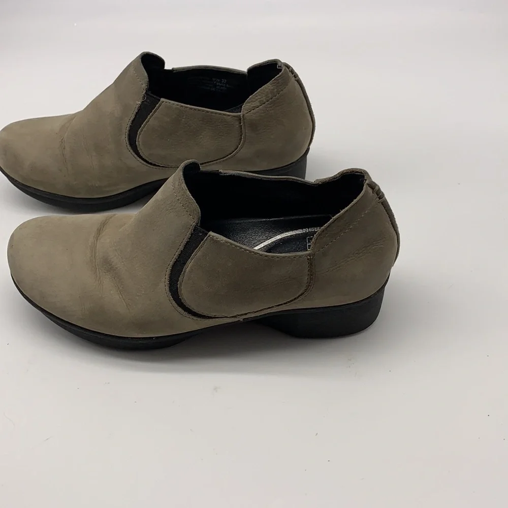 Dansko Grey Suede slip on shoes size  6.5 (Euro 37) - Picture 5 of 11